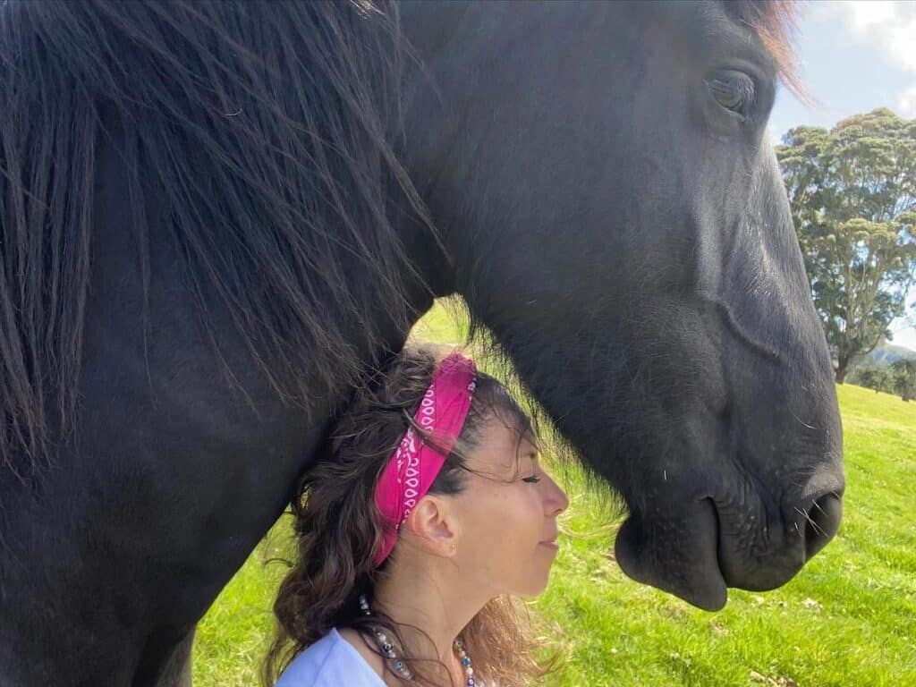 Caro Melo - Horse Communicator
